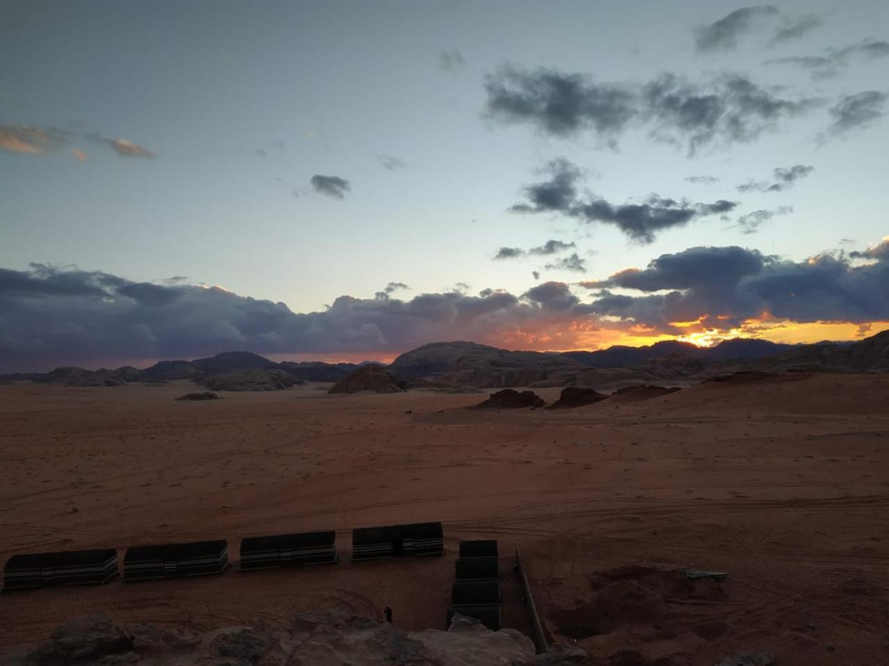 Wadi Rum Candles Camp Exterior photo